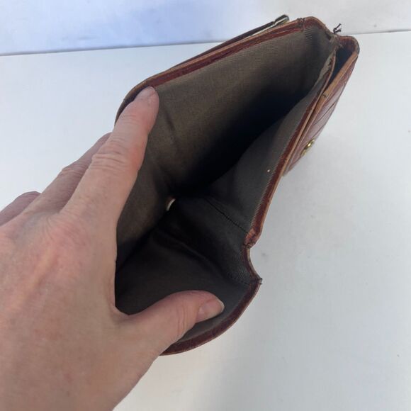 Anne Klein St Thomas Faux Croc Leather Bi Fold Wallet Kiss Clasp Change Purse - Picture 13 of 14